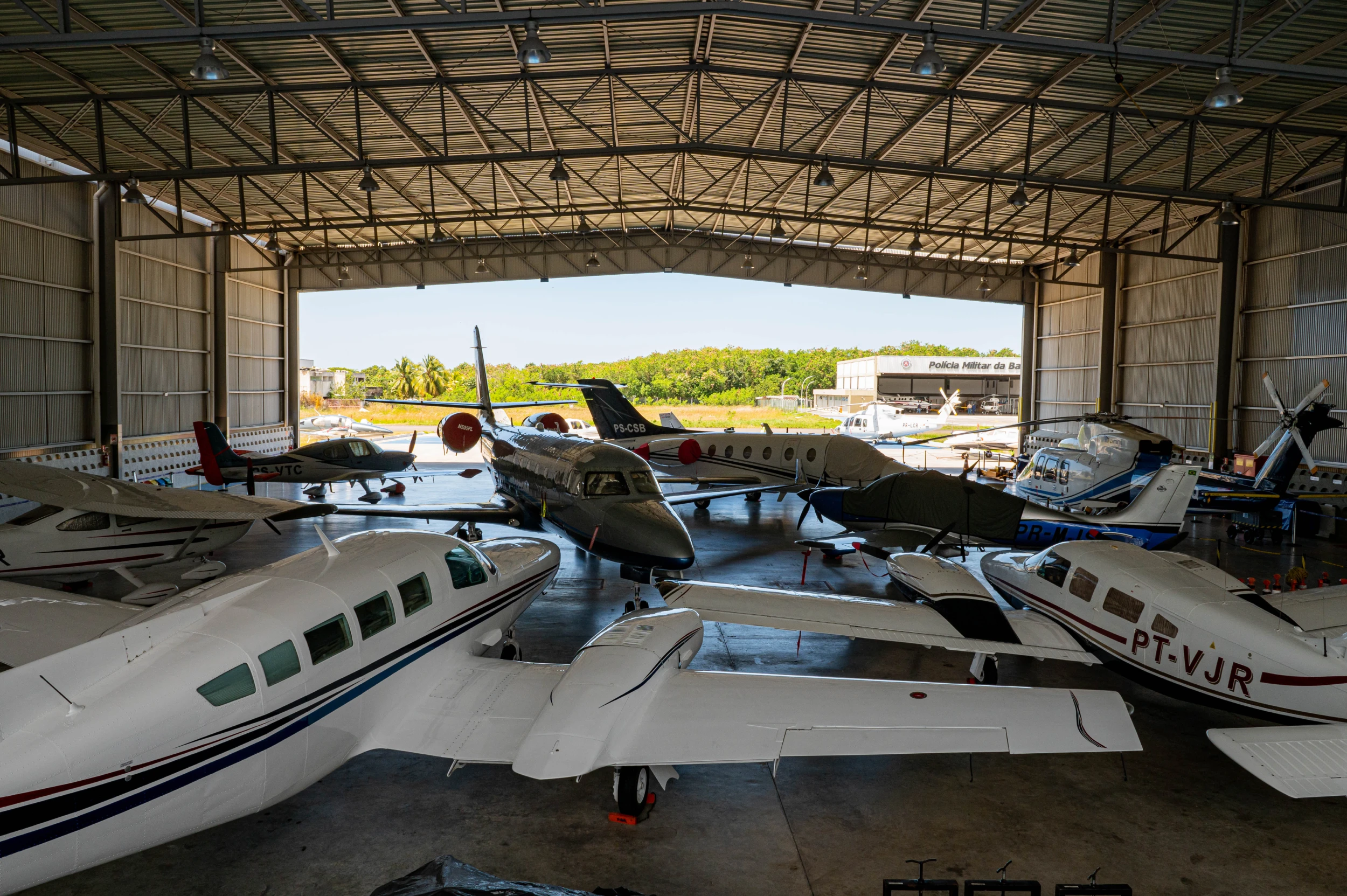 Hangaragem — VEM Aviation